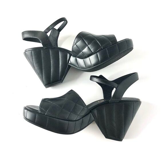 NIB Chanel 2024 Quilted Lambskin CC Logo Black Platform Wedge Sandals 39 - Picture 8 of 13